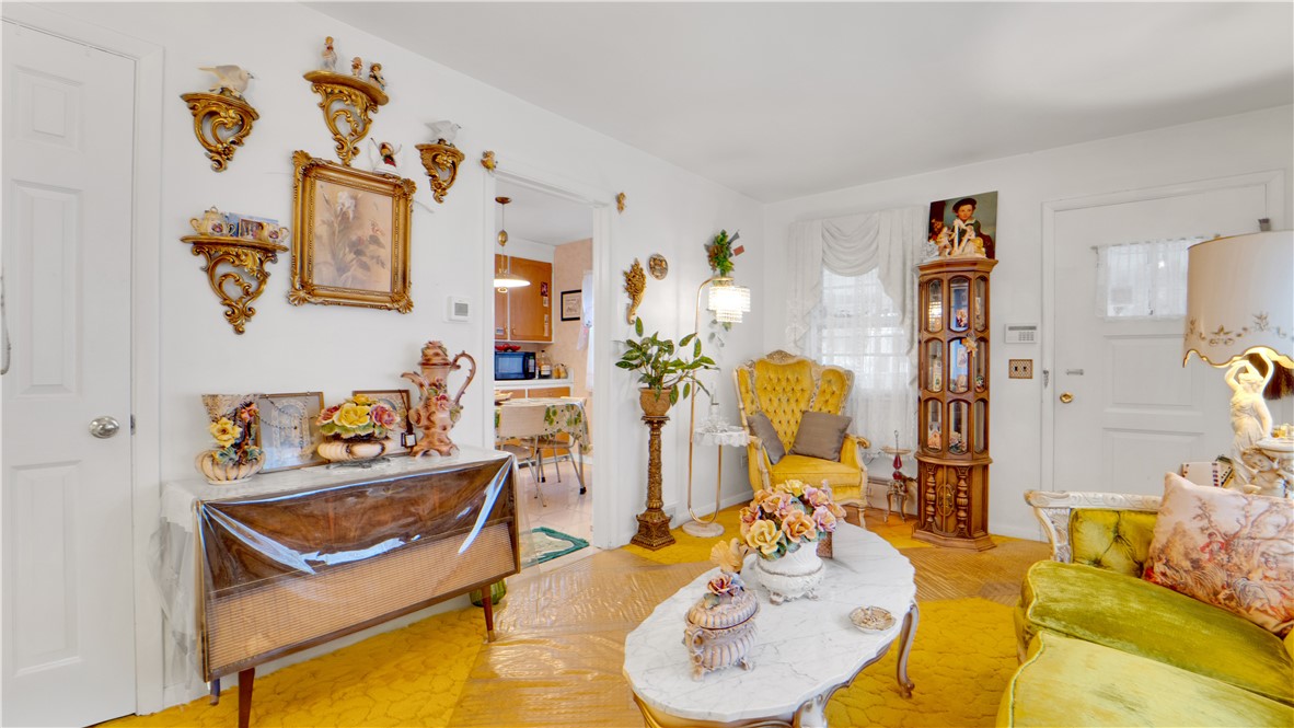 184 Winterroth Street