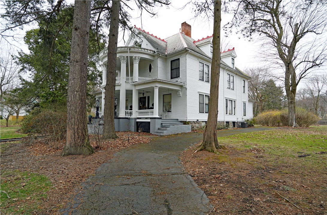 1120 W Water Street, Elmira, New York image 3