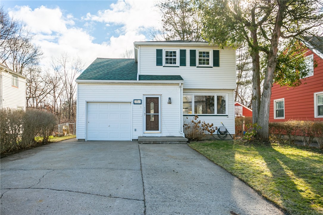 424 Helendale Road, Irondequoit, New York image 8