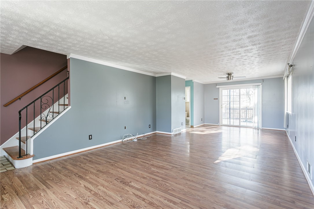 424 Helendale Road, Irondequoit, New York image 11