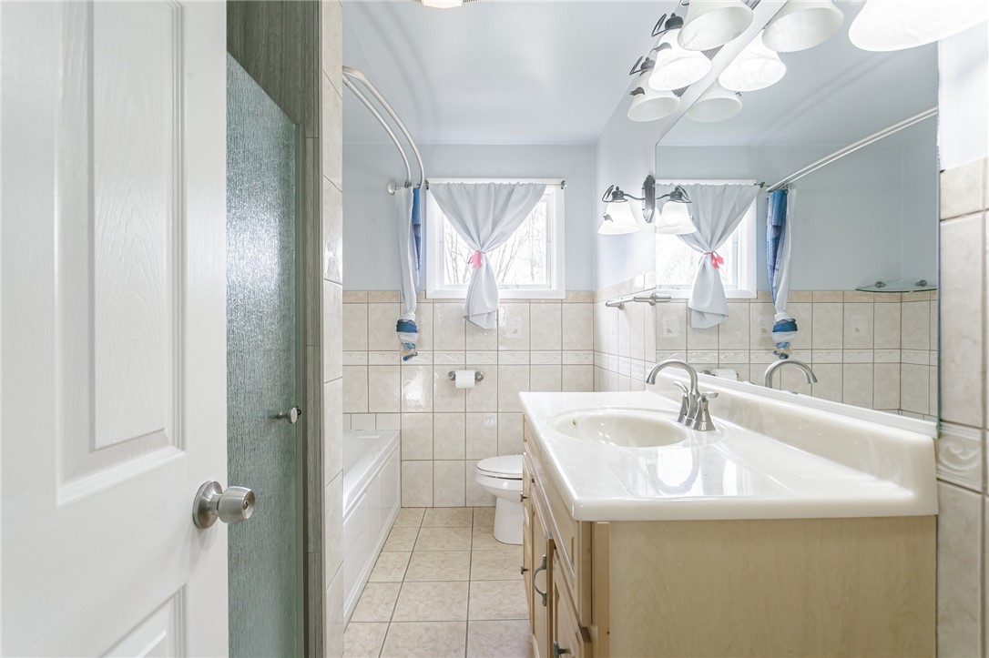 424 Helendale Road, Irondequoit, New York image 28