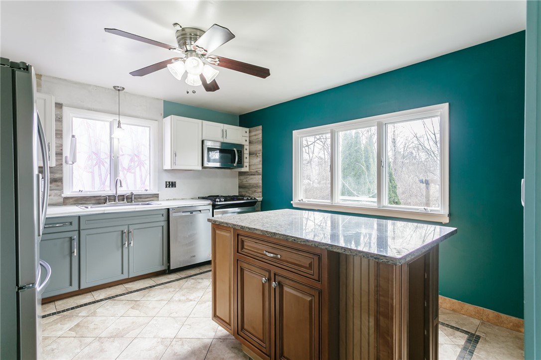 424 Helendale Road, Irondequoit, New York image 15