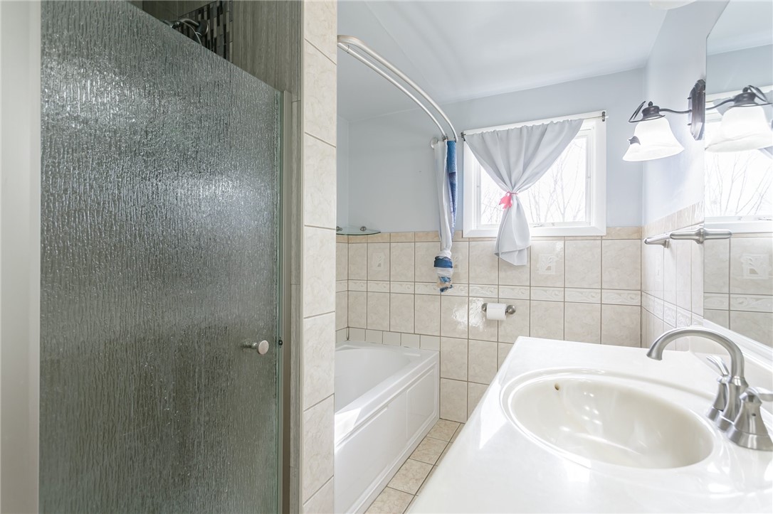 424 Helendale Road, Irondequoit, New York image 30