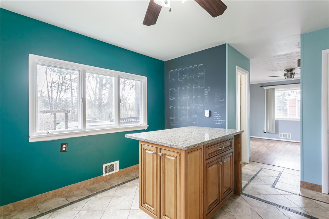 424 Helendale Road, Irondequoit, New York image 19