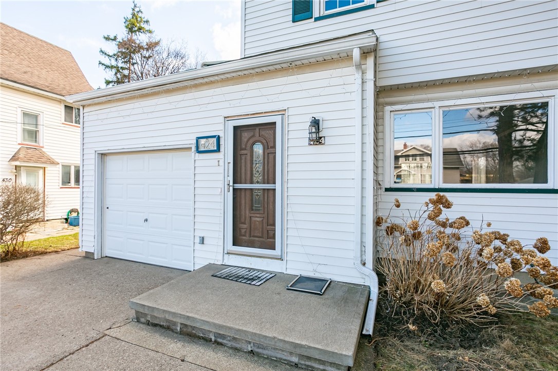424 Helendale Road, Irondequoit, New York image 2