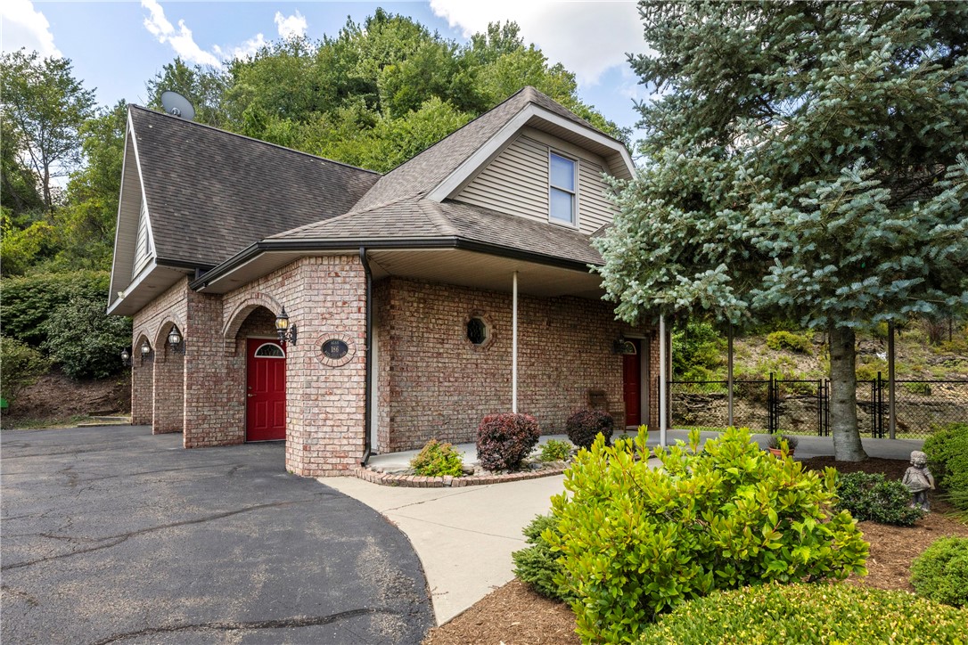 186 Hillcrest Road