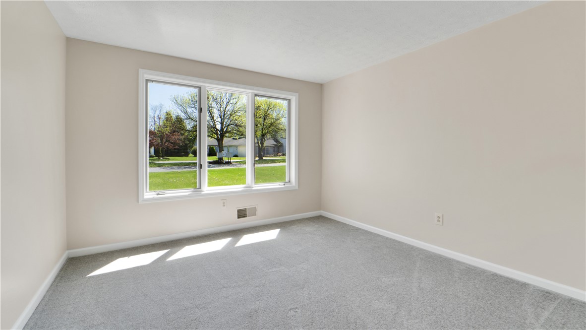 85 Kalyna Drive, Irondequoit, New York image 19