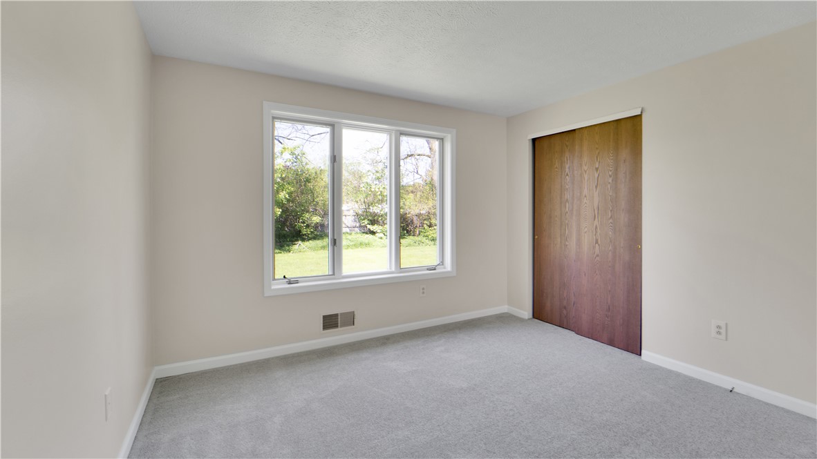 85 Kalyna Drive, Irondequoit, New York image 25