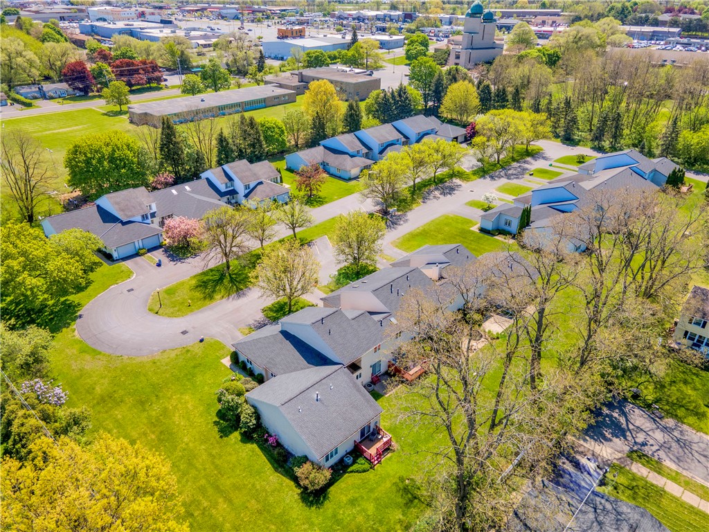 85 Kalyna Drive, Irondequoit, New York image 6