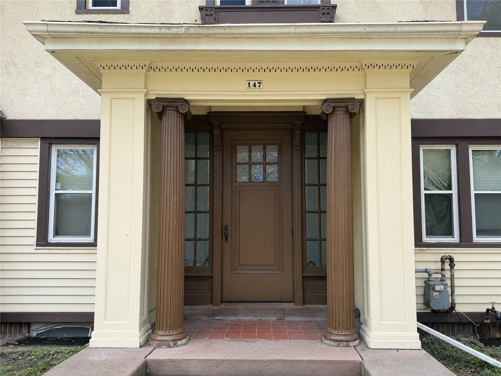 147 Parkdale Terrace