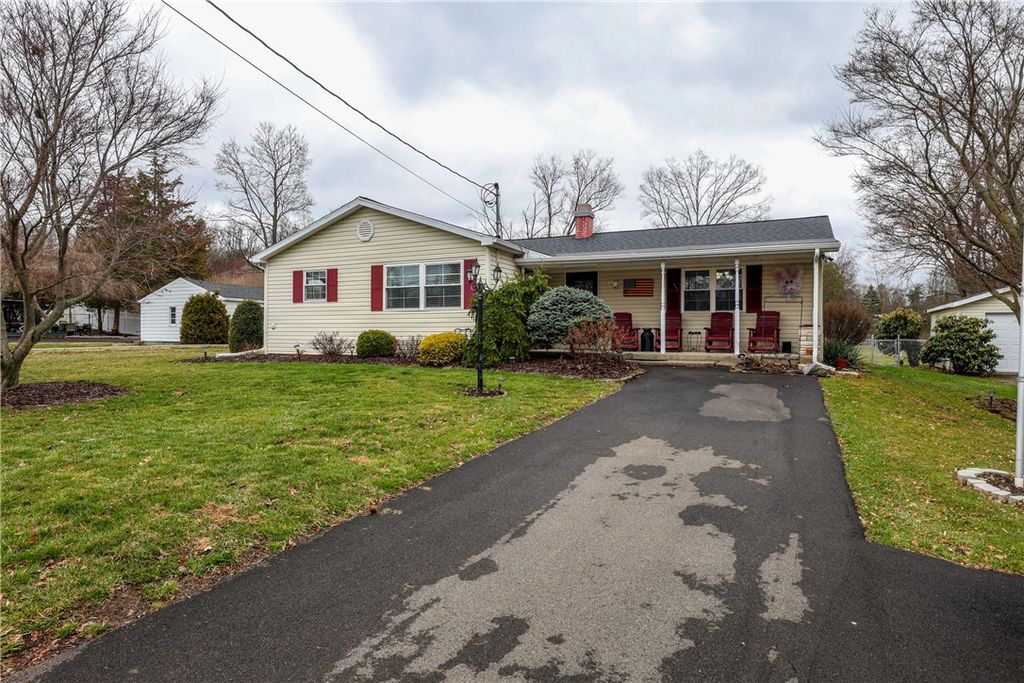 Photo of 10 Coleman Avenue, Elmira, NY 14905 (MLS # R1668723)