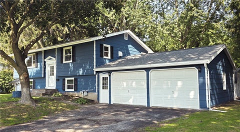 Photo for 810 Stony Point Road