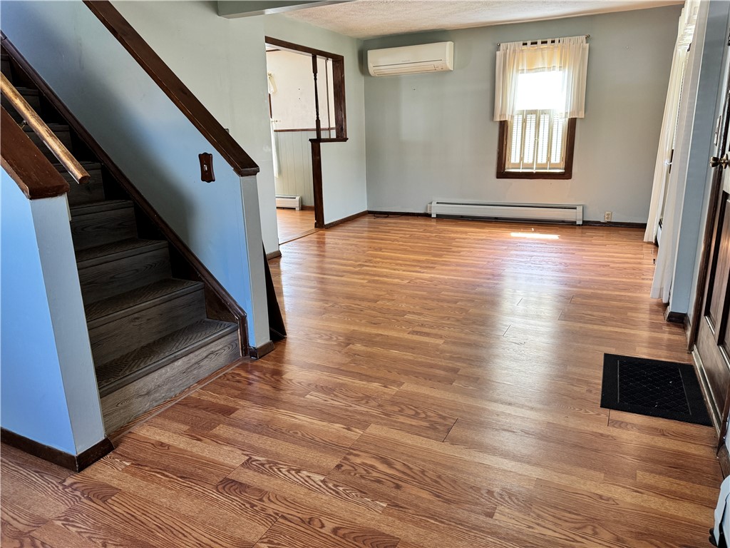 Homes For Sale 3 94 oakwood avenue