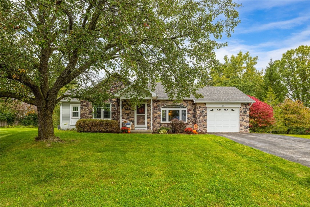 1236 Glen Carlyn Drive