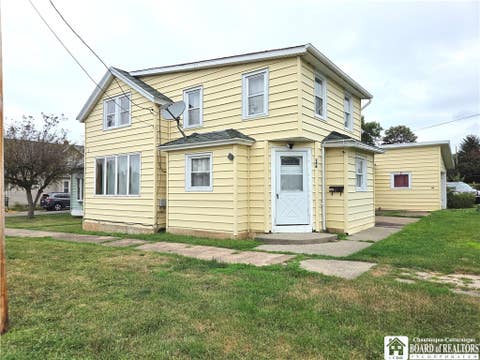 Homes For Sale - 146 Hoyt Street St<br/> Chautauqua County, Dunkirk, NY 14048