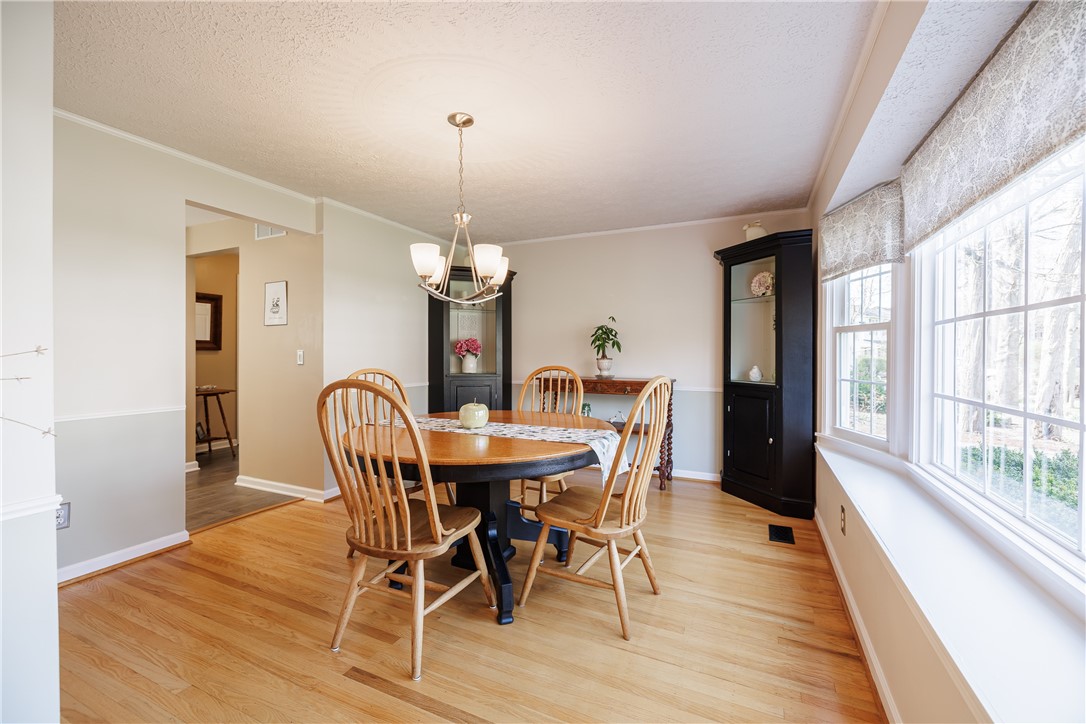 655 Finchingfield Lane, Webster, New York image 21