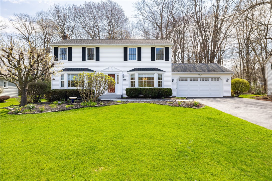 655 Finchingfield Lane, Webster, New York image 1