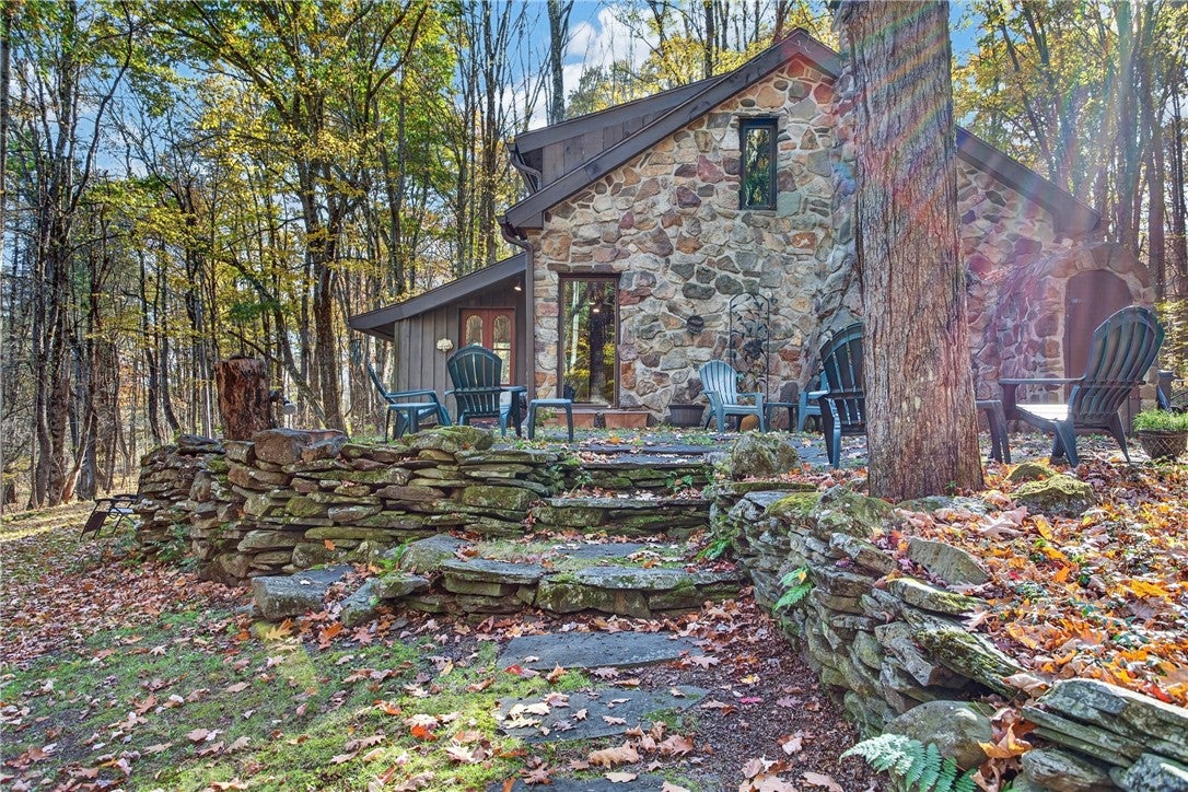 2389 Case Hill Road