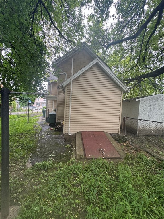 94 Lorimer Street
