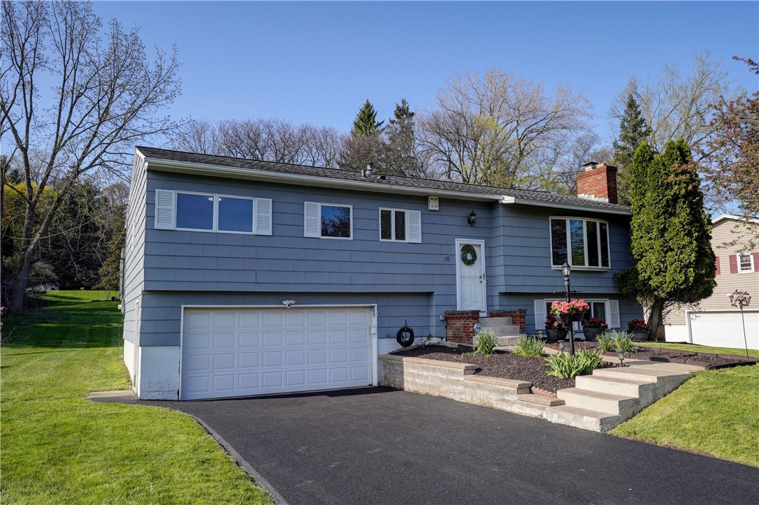 19 Parkwood Avenue, Brighton, New York image 1