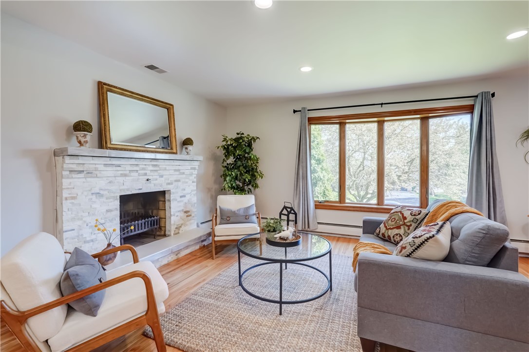 19 Parkwood Avenue, Brighton, New York image 9