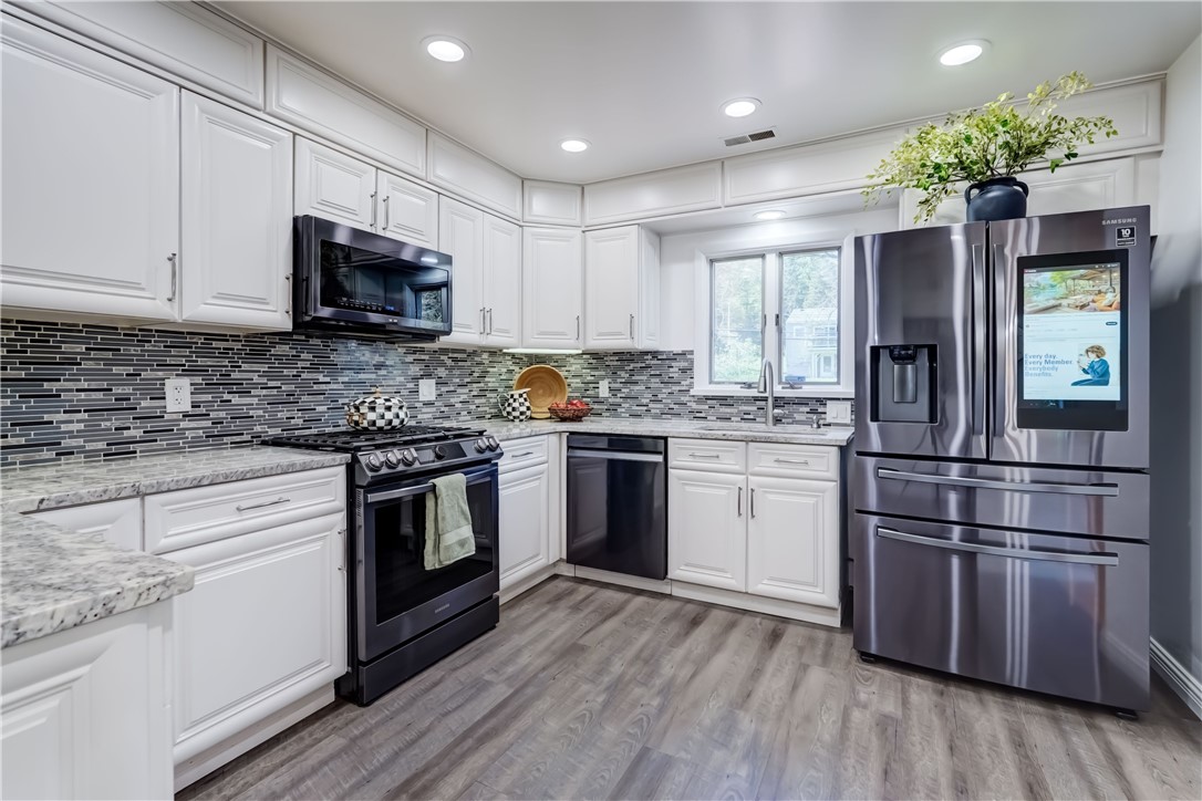 19 Parkwood Avenue, Brighton, New York image 16