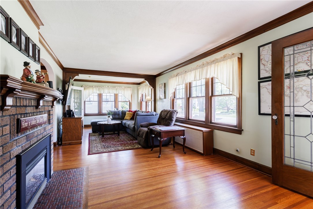 1039 Winona Boulevard, Irondequoit, New York image 17
