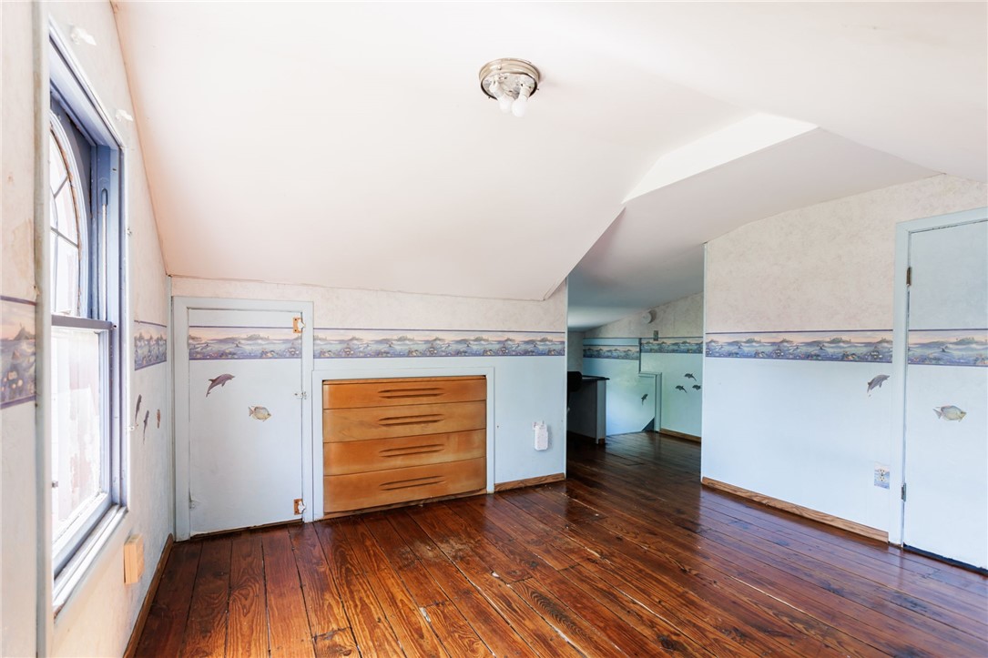 1039 Winona Boulevard, Irondequoit, New York image 33