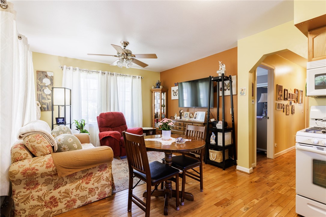 1039 Winona Boulevard, Irondequoit, New York image 39