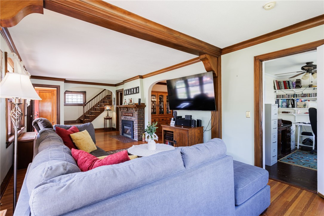 1039 Winona Boulevard, Irondequoit, New York image 13