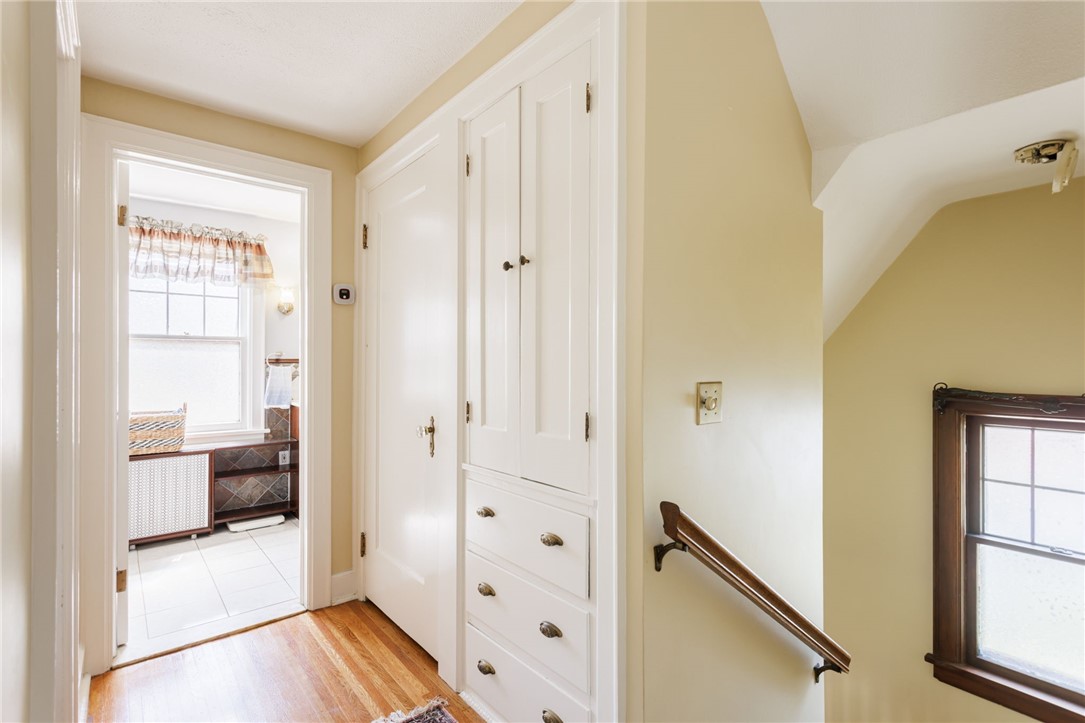 1039 Winona Boulevard, Irondequoit, New York image 24