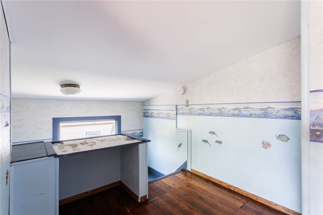 1039 Winona Boulevard, Irondequoit, New York image 32