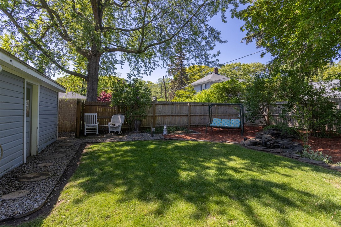 1039 Winona Boulevard, Irondequoit, New York image 47