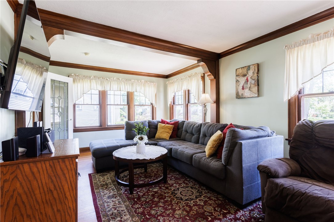1039 Winona Boulevard, Irondequoit, New York image 15