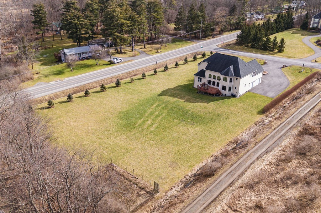 72 Tigerlily Ln