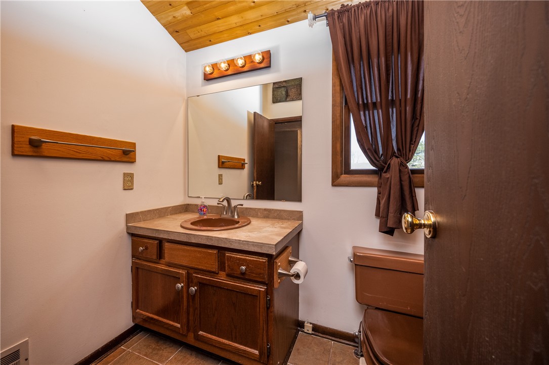 75 Woodedge Lane, Greece, New York image 32