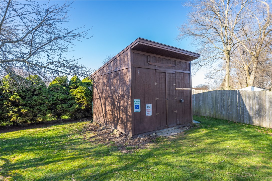 75 Woodedge Lane, Greece, New York image 15