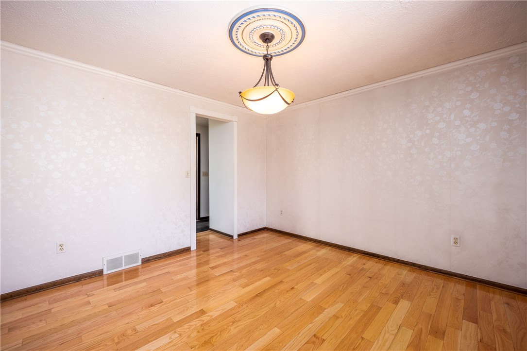 75 Woodedge Lane, Greece, New York image 22