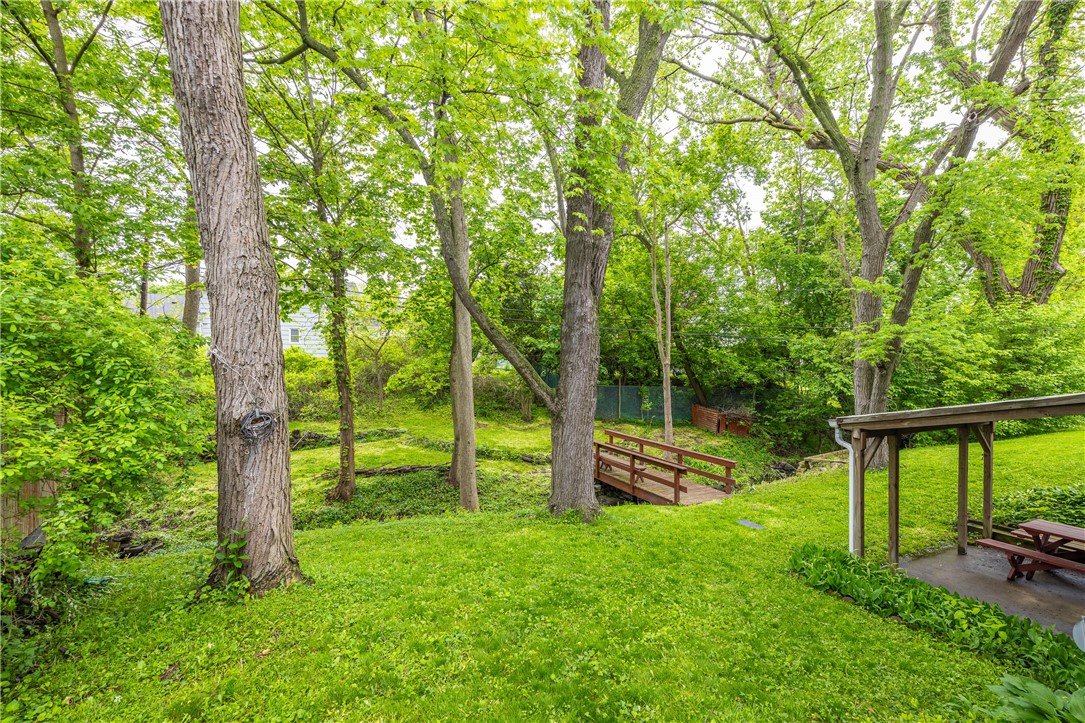 85 Fieldston