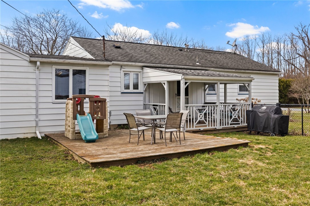 511 Glenview Court, Webster, New York image 25
