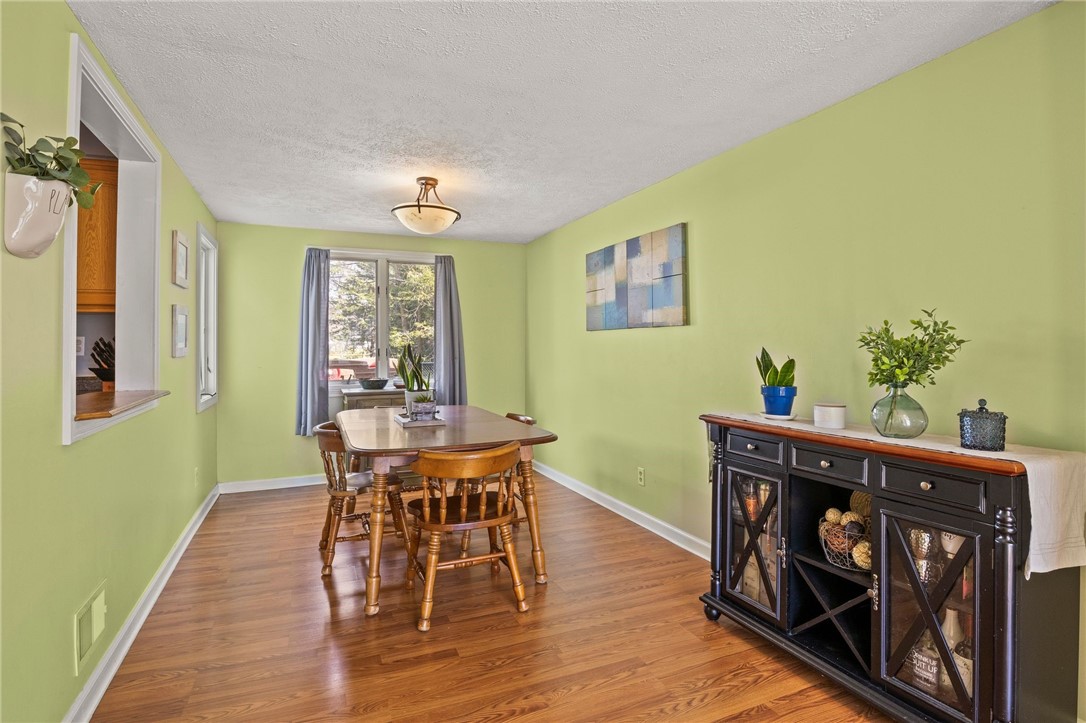 511 Glenview Court, Webster, New York image 10
