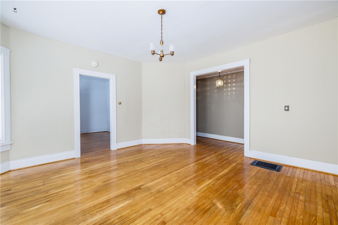 212-214 Lewis Street