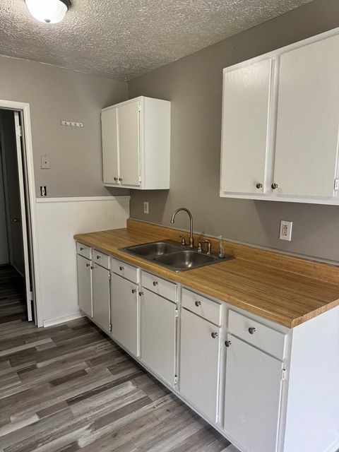 Tiny photo for 200 Robinwood Avenue, Elmira, NY 14903 (MLS # R1660656)