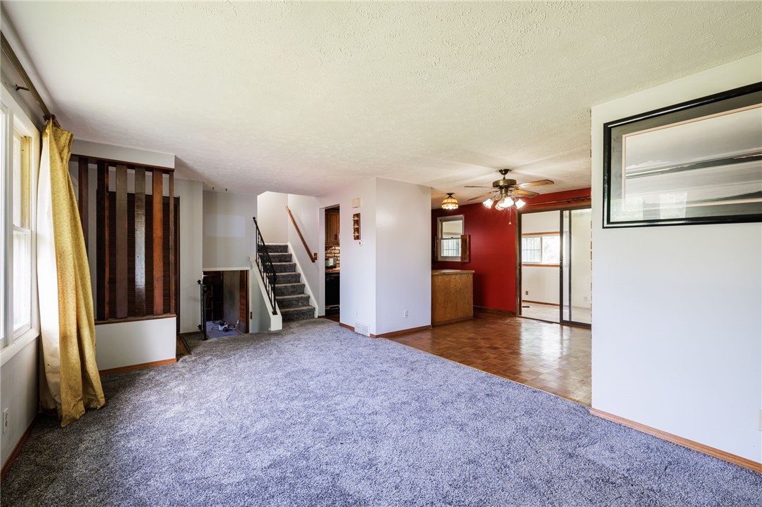 28 Jamee Lane