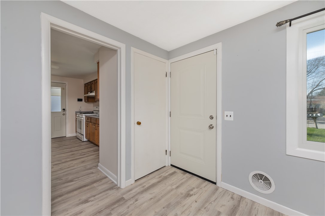 226 Fielding Road, Greece, New York image 4