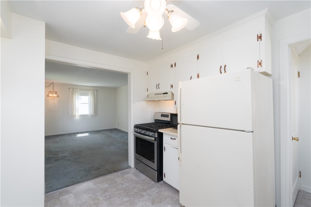 171 Glenbrook Road, Greece, New York image 7