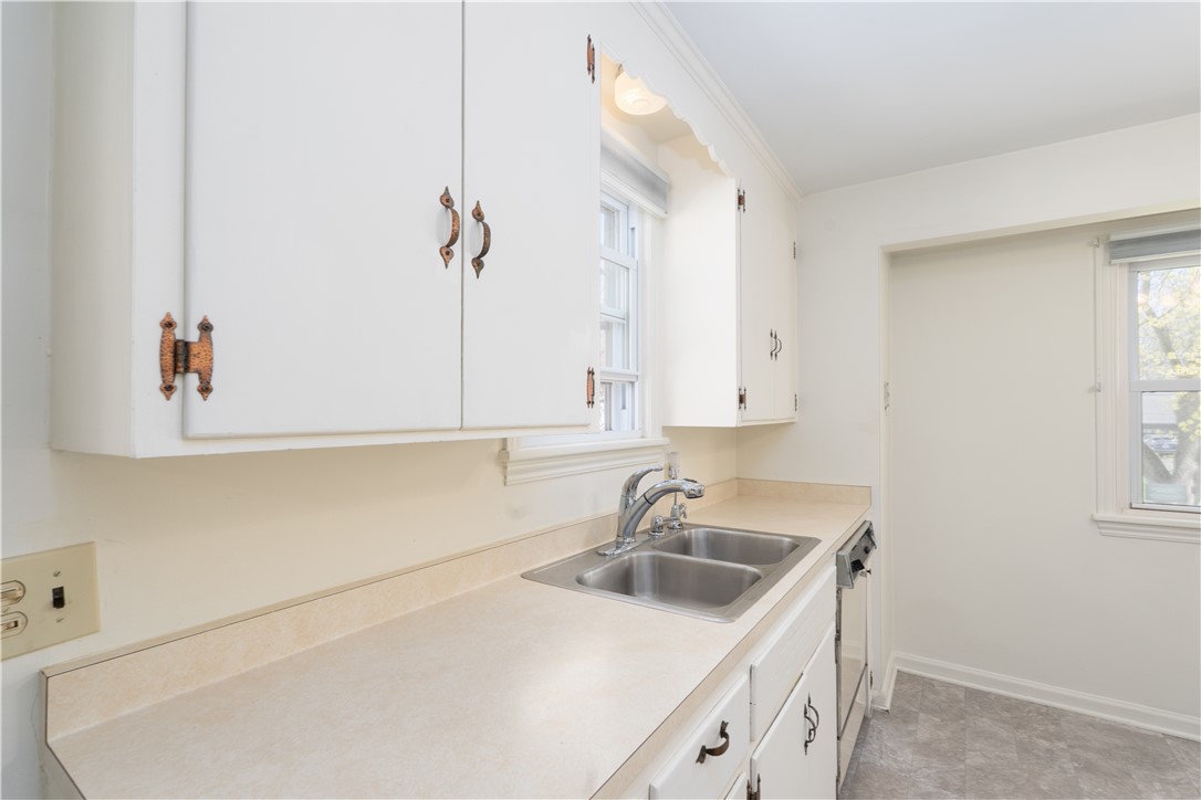171 Glenbrook Road, Greece, New York image 10