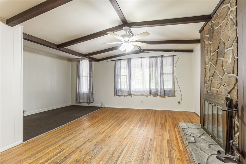 Photo of 81 Oxford Street #1, Rochester, NY 14607 (MLS # R1646046)