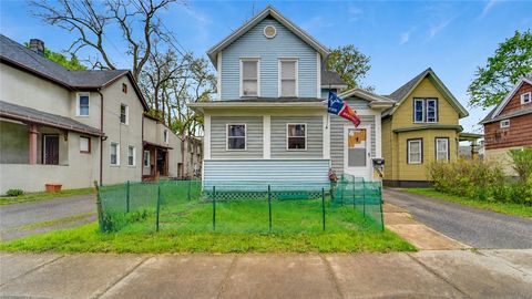 Multifamily For Sale - 28 Myrtle Street<br/> Monroe County, Rochester, NY 14606
