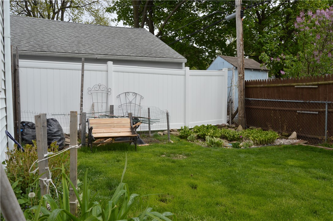 245 Mosley Road, Greece, New York image 21